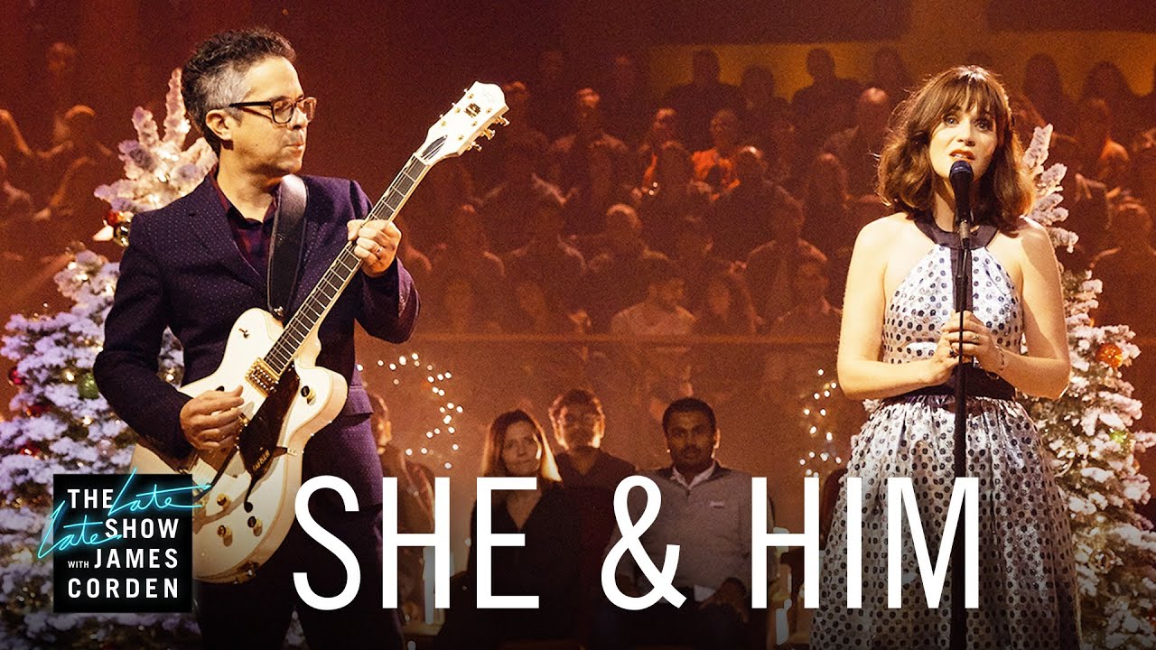 She Him 米のtv番組 The Late Late Show に出演したパフォーマンス映像が公開 Indienative