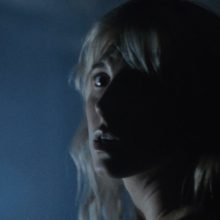 Paramore のフロント・ウーマン Hayley Williams がソロ・デビューシングル「Simmer」をリリース!