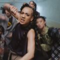 極上のフューチャーディスコ・ユニット JUNGLE、ニューアルバム『LOVING IN STEREO』を 8/13 リリース!