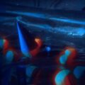LAのエレクトロ・ロック・トリオ Smallpools、6年ぶりの2ndアルバム『LIFE IN A SIMULATION』を 10/15 リリース!