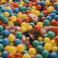 ベルリンのインディーロック・バンド Isolation Berlin、3rdアルバム『Geheimnis』を 10/8 リリース!
