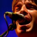 Oasis、アイコニックなアルバム『The Masterplan』の25周年記念盤を 11/3 リリース！