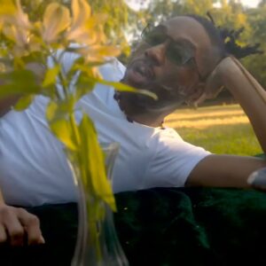デトロイトのR&B/ソウル・アーティスト VINSON、名門 ...