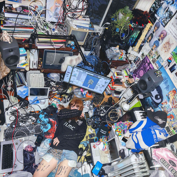 豪の新世代エレクトロ・アーティスト Ninajirachi、デビューアルバム『I Love My Computer』をリリース！
