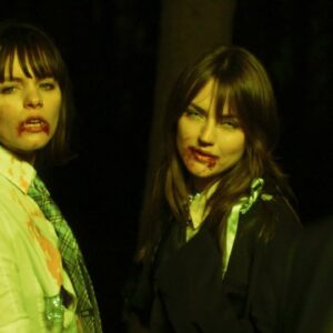 英仏の姉妹エレクトロ・デュオ Disgusting Sisters、セカ...