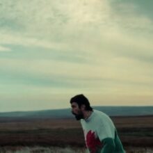 Kasabian、1年ぶりのニューシングル「Hippie Sunshine」をリリース！